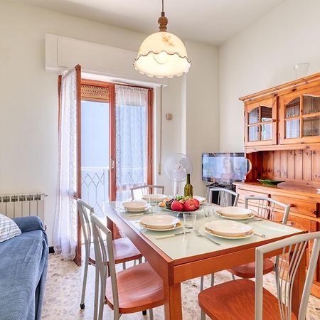 Bluemind Apartment 500M From Sea - Happy Rentals Alassio Bagian luar foto