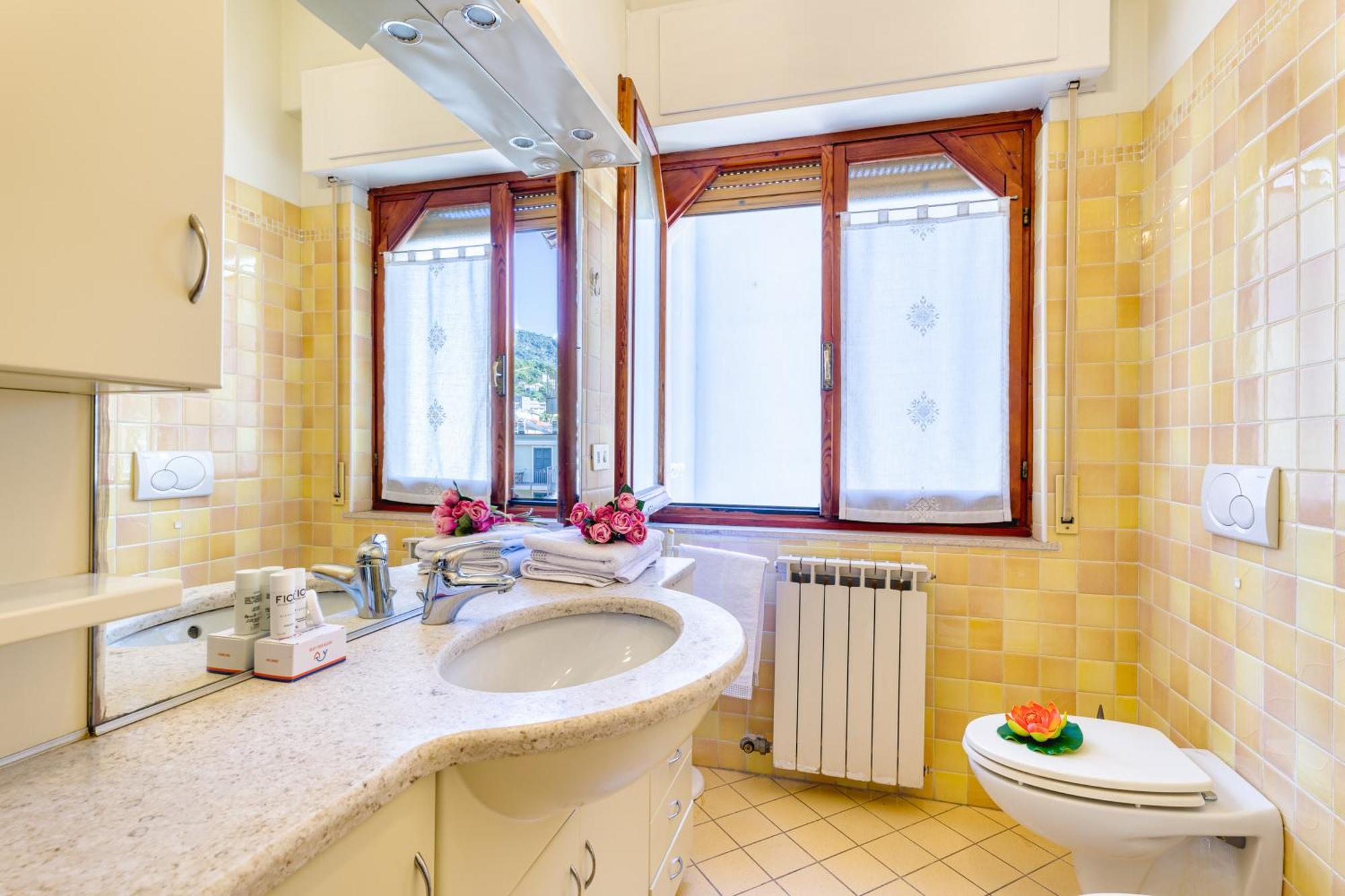 Bluemind Apartment 500M From Sea - Happy Rentals Alassio Bagian luar foto