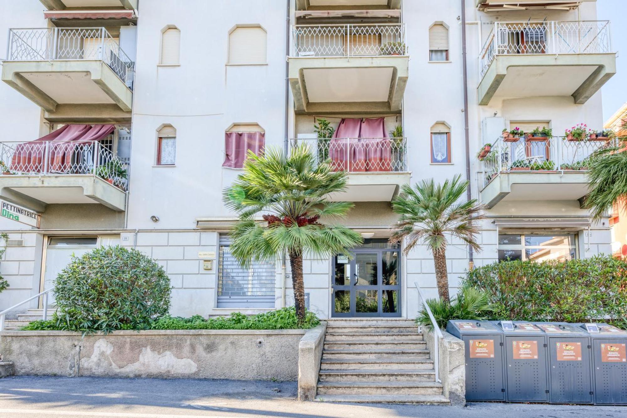 Bluemind Apartment 500M From Sea - Happy Rentals Alassio Bagian luar foto