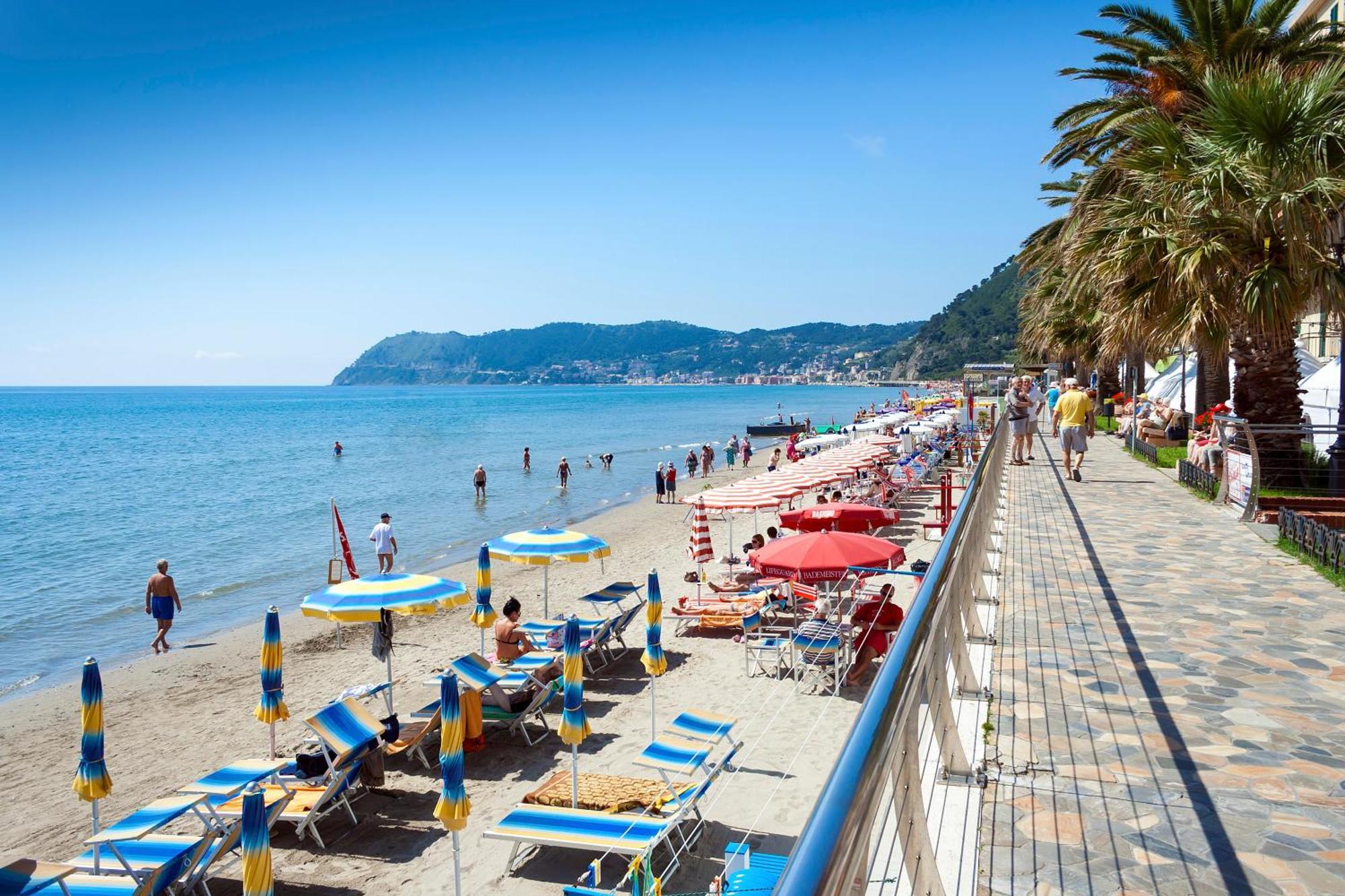 Bluemind Apartment 500M From Sea - Happy Rentals Alassio Bagian luar foto