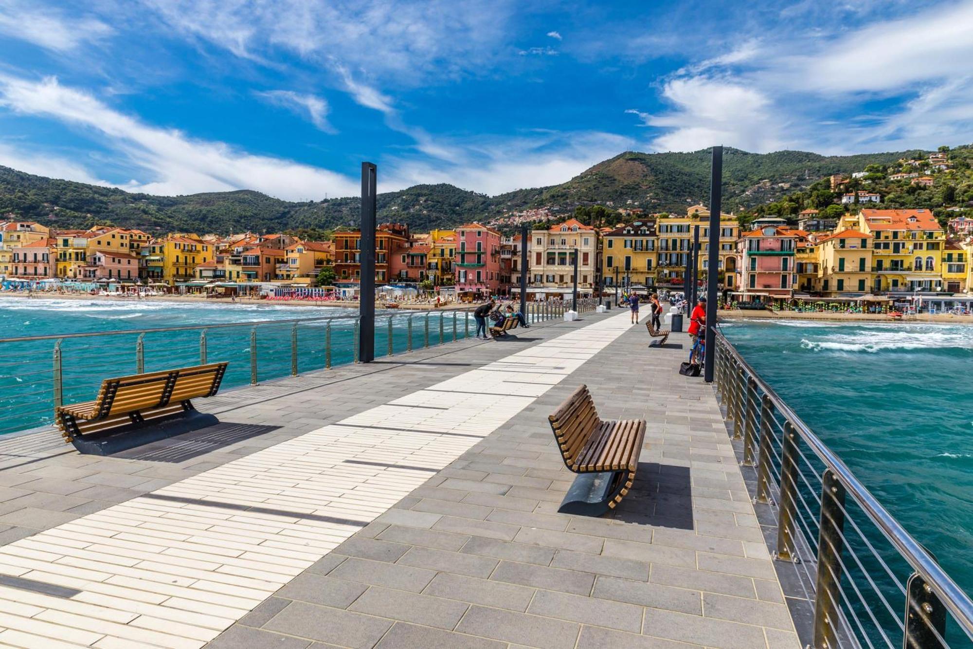 Bluemind Apartment 500M From Sea - Happy Rentals Alassio Bagian luar foto